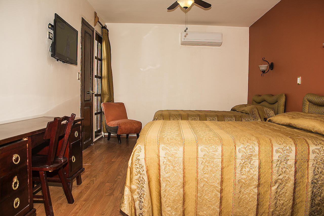 Hotel Roma Durango Room photo